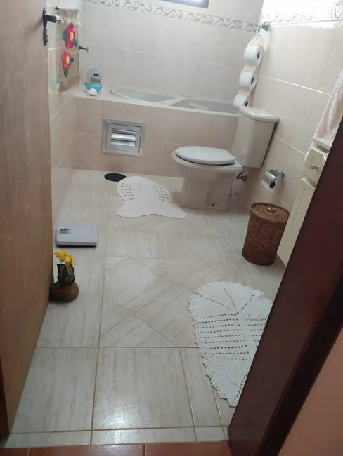 Foto 3 de Casa com 3 quartos à venda, 184m2 em Itanhaem - SP