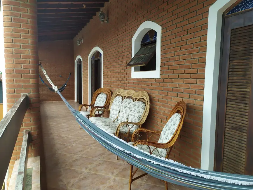Foto 2 de Casa com 3 quartos à venda, 184m2 em Itanhaem - SP