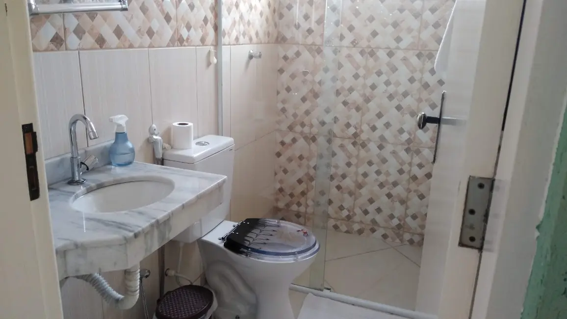 Foto 9 de Casa com 2 quartos à venda, 55m2 em Itanhaem - SP