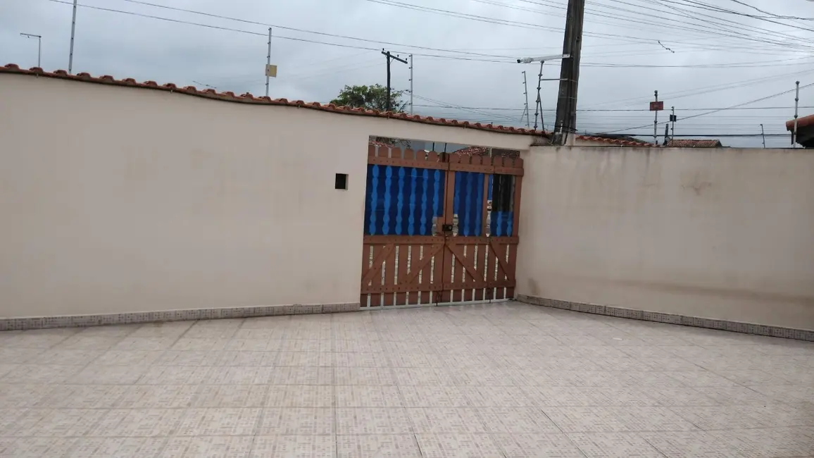 Foto 5 de Casa com 2 quartos à venda, 55m2 em Itanhaem - SP
