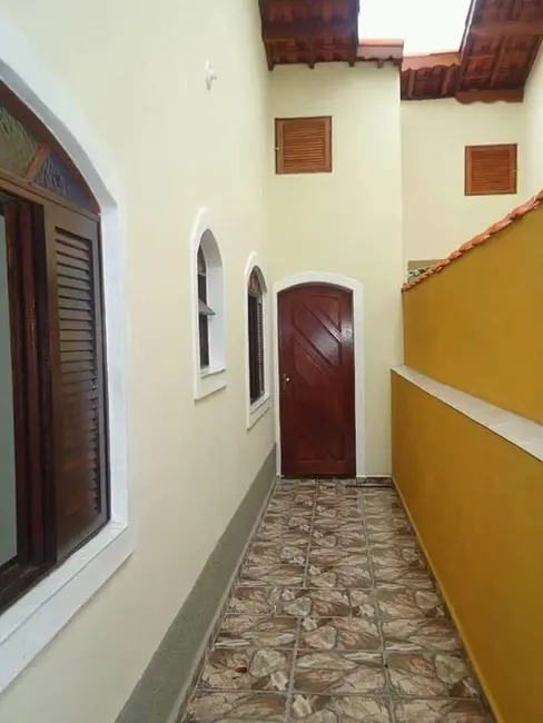Foto 2 de Casa com 3 quartos à venda, 94m2 em Itanhaem - SP
