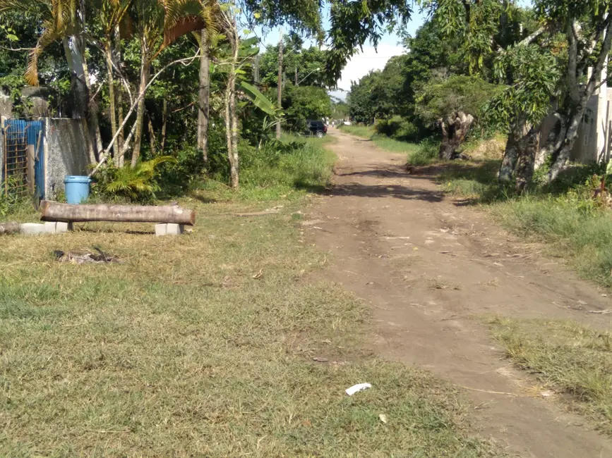 Foto 1 de Casa com 1 quarto à venda, 15m2 em Itanhaem - SP