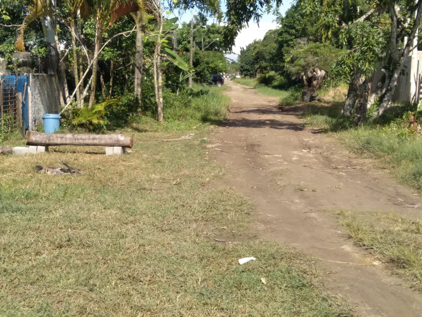 Foto 2 de Casa com 1 quarto à venda, 15m2 em Itanhaem - SP