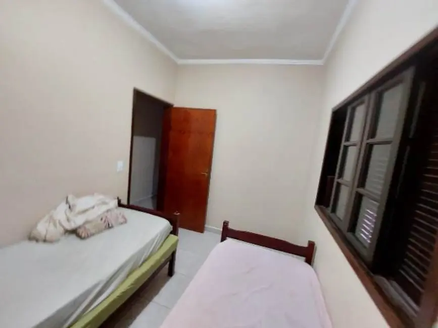 Foto 5 de Casa com 3 quartos à venda, 88m2 em Itanhaem - SP