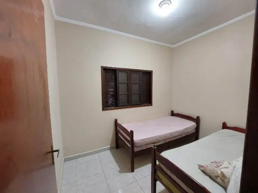 Foto 8 de Casa com 3 quartos à venda, 88m2 em Itanhaem - SP