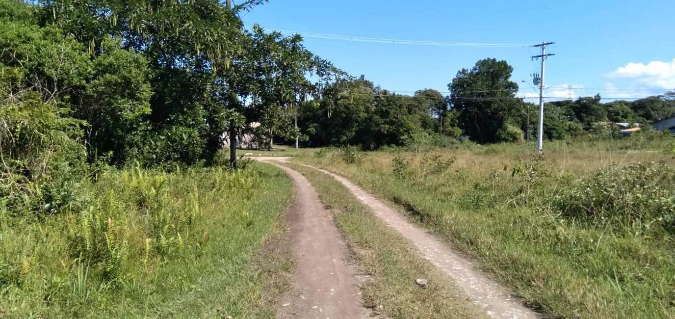 Foto 2 de Casa com 2 quartos à venda, 164m2 em Itanhaem - SP