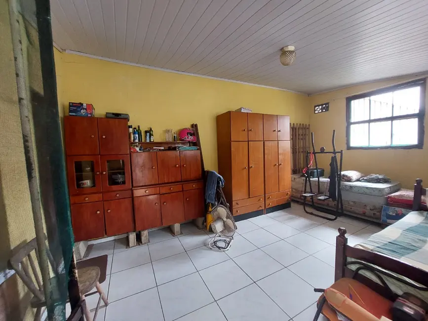 Foto 4 de Casa com 2 quartos à venda, 132m2 em Itanhaem - SP