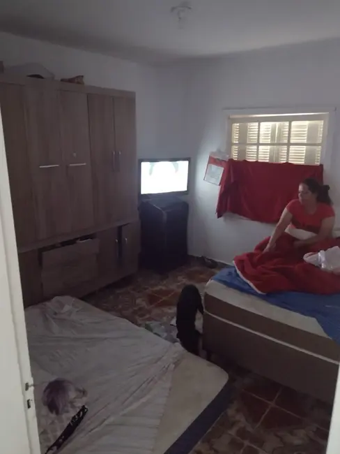 Foto 8 de Casa com 2 quartos à venda, 84m2 em Itanhaem - SP