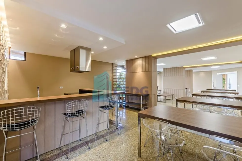 Apartamento com 4 quartos à venda, 302m2 em Batel, Curitiba - PR - imagem 9 Foto 9 de Apartamento com 4 quartos à venda, 302m2 em Batel, Curitiba - PR