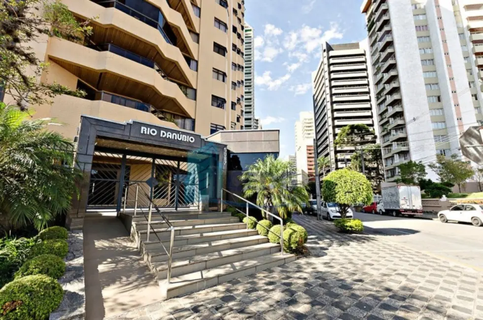 Foto 2 de Apartamento com 4 quartos à venda, 302m2 em Batel, Curitiba - PR