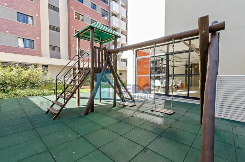 Apartamento com 2 quartos à venda, 56m2 em Santo Inácio, Curitiba - PR - imagem 5 Foto 5 de Apartamento com 2 quartos à venda, 56m2 em Santo Inácio, Curitiba - PR