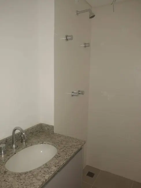 Apartamento com 3 quartos à venda, 56m2 em Santo Inácio, Curitiba - PR - imagem 5 Foto 5 de Apartamento com 3 quartos à venda, 56m2 em Santo Inácio, Curitiba - PR