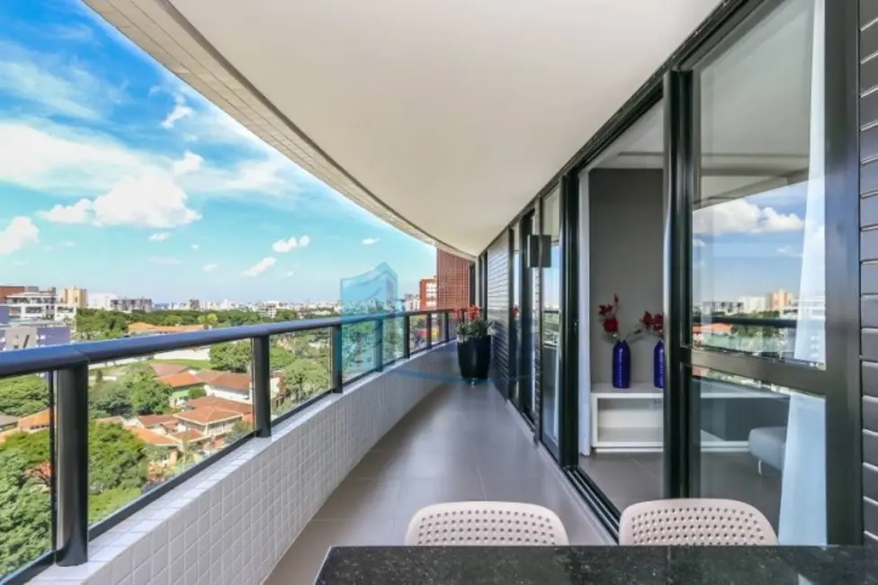 Foto 2 de Apartamento com 3 quartos à venda, 111m2 em Cabral, Curitiba - PR