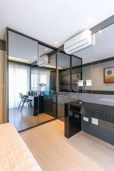 Foto 8 de Apartamento com 3 quartos à venda, 111m2 em Cabral, Curitiba - PR