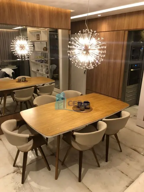 Foto 2 de Apartamento com 2 quartos à venda, 78m2 em Capão Raso, Curitiba - PR