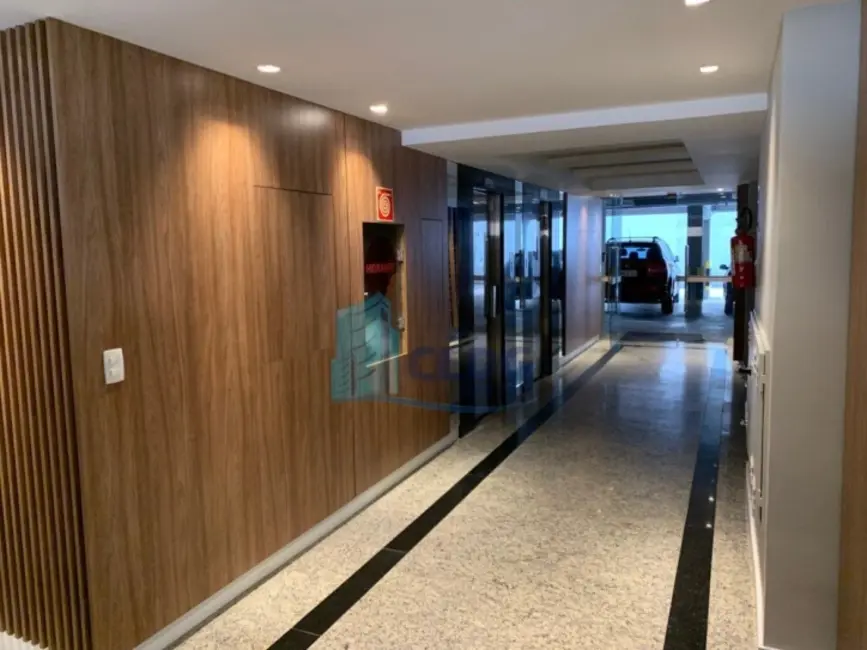 Apartamento com 3 quartos à venda, 101m2 em Batel, Curitiba - PR - imagem 5 Foto 5 de Apartamento com 3 quartos à venda, 101m2 em Batel, Curitiba - PR