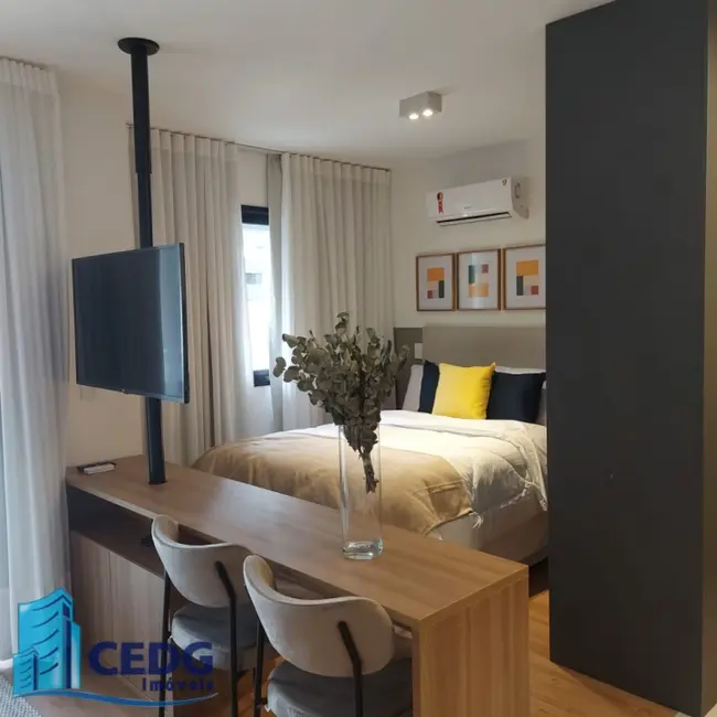 Foto 2 de Apartamento com 1 quarto à venda, 33m2 em Mercês, Curitiba - PR