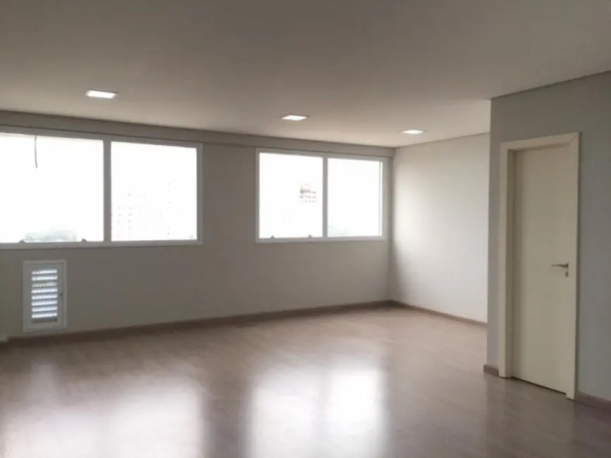 Sala Comercial com 1 quarto à venda, 45m2 em Cidade Industrial, Curitiba - PR - imagem 6 Foto 6 de Sala Comercial com 1 quarto à venda, 45m2 em Cidade Industrial, Curitiba - PR