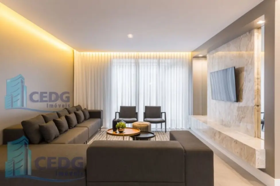 Apartamento com 3 quartos à venda, 109m2 em Cristo Rei, Curitiba - PR - imagem 4 Foto 4 de Apartamento com 3 quartos à venda, 109m2 em Cristo Rei, Curitiba - PR