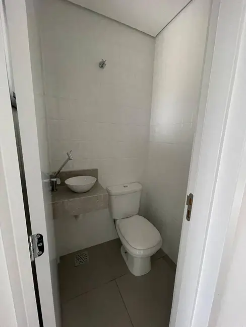 Casa com 3 quartos à venda, 124m2 em Guaíra, Curitiba - PR - imagem 6 Foto 6 de Casa com 3 quartos à venda, 124m2 em Guaíra, Curitiba - PR