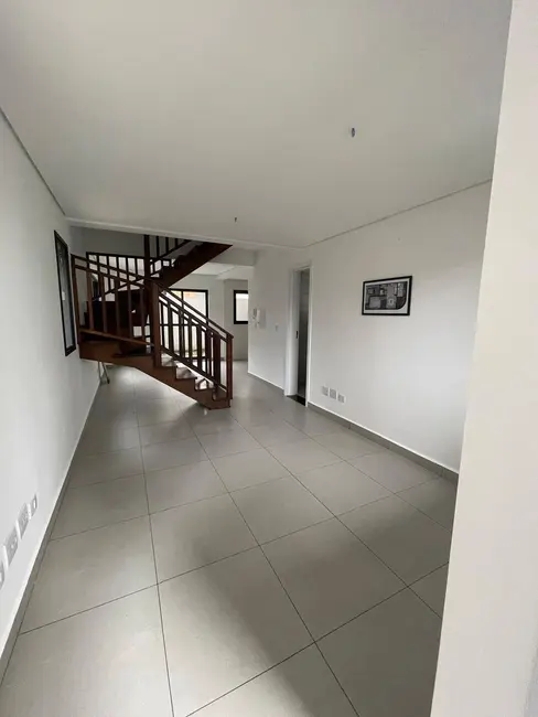 Casa com 3 quartos à venda, 124m2 em Guaíra, Curitiba - PR - imagem 5 Foto 5 de Casa com 3 quartos à venda, 124m2 em Guaíra, Curitiba - PR