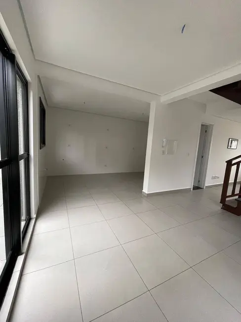 Casa com 3 quartos à venda, 124m2 em Guaíra, Curitiba - PR - imagem 7 Foto 7 de Casa com 3 quartos à venda, 124m2 em Guaíra, Curitiba - PR