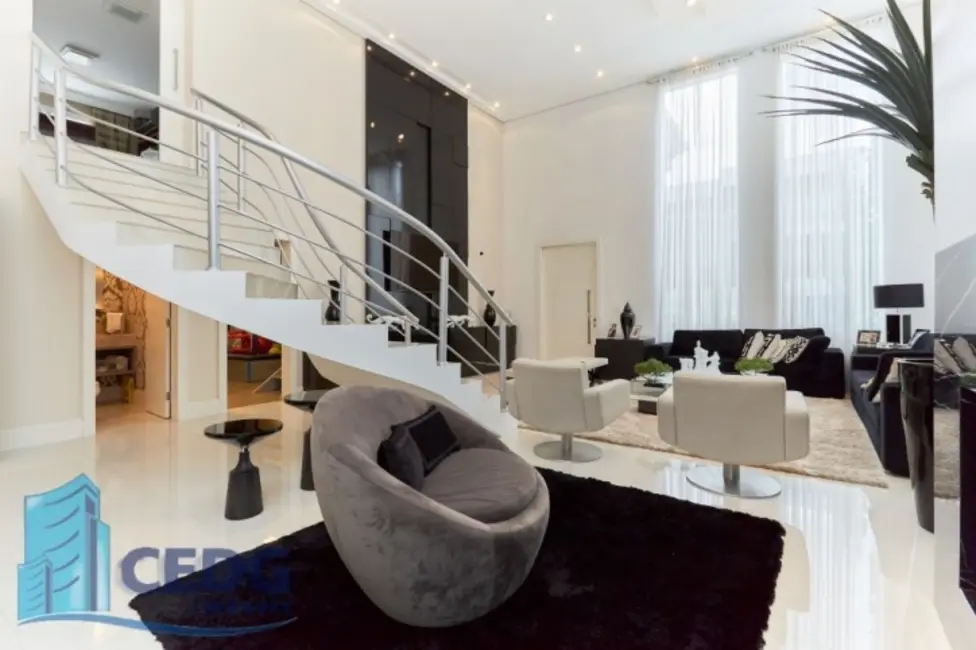 Casa de Condomínio com 3 quartos à venda, 420m2 em Campo Comprido, Curitiba - PR - imagem 3 Foto 3 de Casa de Condomínio com 3 quartos à venda, 420m2 em Campo Comprido, Curitiba - PR