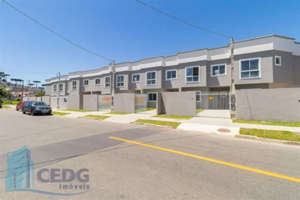 Casa com 3 quartos à venda, 102m2 em Uberaba, Curitiba - PR - imagem 6 Foto 6 de Casa com 3 quartos à venda, 102m2 em Uberaba, Curitiba - PR