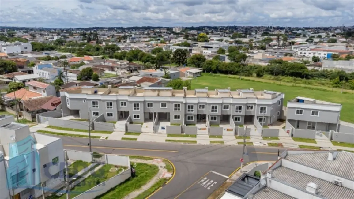 Casa com 3 quartos à venda, 102m2 em Uberaba, Curitiba - PR - imagem 7 Foto 7 de Casa com 3 quartos à venda, 102m2 em Uberaba, Curitiba - PR