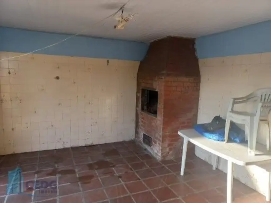 Sala Comercial com 6 quartos à venda, 215m2 em Centro, Pinhais - PR - imagem 8 Foto 8 de Sala Comercial com 6 quartos à venda, 215m2 em Centro, Pinhais - PR