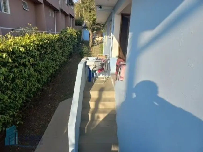 Sala Comercial com 6 quartos à venda, 215m2 em Centro, Pinhais - PR - imagem 4 Foto 4 de Sala Comercial com 6 quartos à venda, 215m2 em Centro, Pinhais - PR