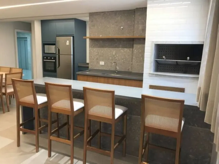 Apartamento com 3 quartos à venda, 78m2 em Vila Izabel, Curitiba - PR - imagem 7 Foto 7 de Apartamento com 3 quartos à venda, 78m2 em Vila Izabel, Curitiba - PR