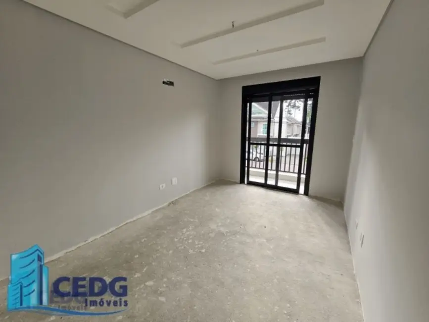 Casa com 3 quartos à venda, 143m2 em Boqueirão, Curitiba - PR - imagem 3 Foto 3 de Casa com 3 quartos à venda, 143m2 em Boqueirão, Curitiba - PR