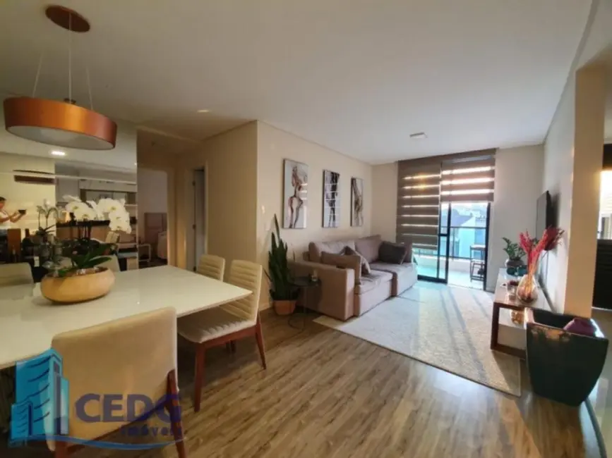 Foto 4 de Apartamento com 2 quartos à venda, 77m2 em São Francisco, Curitiba - PR