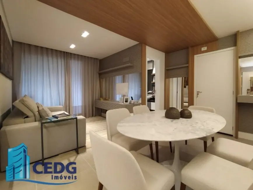 Foto 2 de Apartamento com 2 quartos à venda, 104m2 em Portão, Curitiba - PR