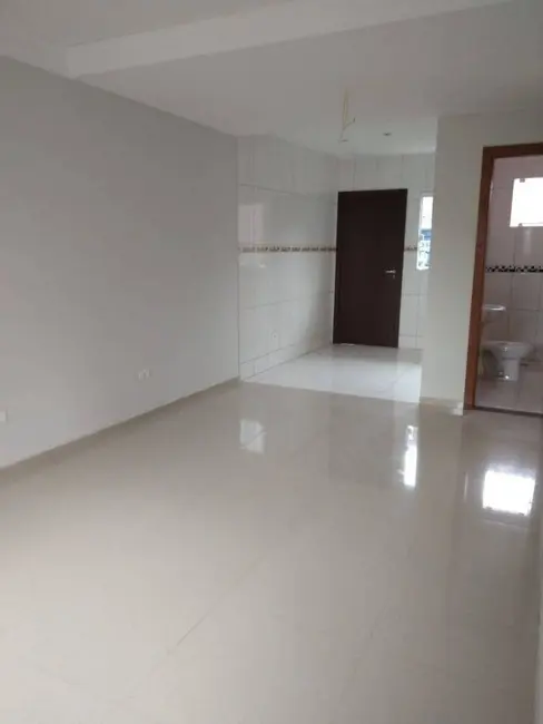Casa com 4 quartos à venda, 94m2 em Umbará, Curitiba - PR - imagem 3 Foto 3 de Casa com 4 quartos à venda, 94m2 em Umbará, Curitiba - PR