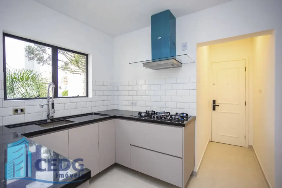 Foto 8 de Apartamento com 3 quartos à venda, 109m2 em Capão Raso, Curitiba - PR