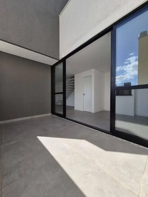 Foto 7 de Cobertura com 3 quartos à venda, 134m2 em Água Verde, Curitiba - PR