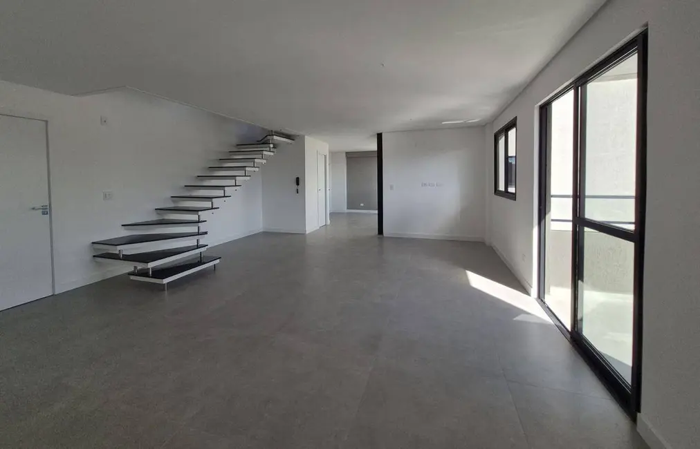 Foto 3 de Cobertura com 3 quartos à venda, 134m2 em Água Verde, Curitiba - PR