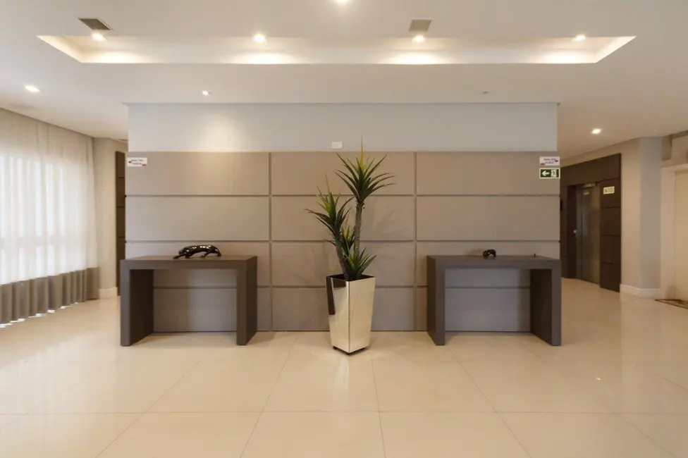 Foto 2 de Apartamento com 2 quartos à venda, 116m2 em Mercês, Curitiba - PR