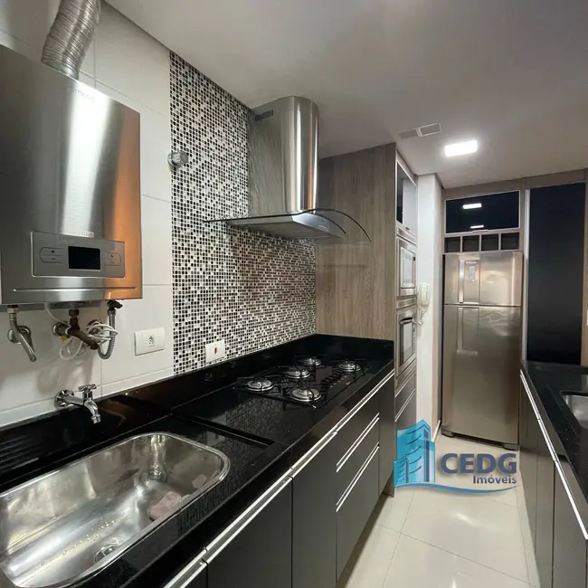 Apartamento com 2 quartos à venda, 60m2 em Capão Raso, Curitiba - PR - imagem 7 Foto 7 de Apartamento com 2 quartos à venda, 60m2 em Capão Raso, Curitiba - PR