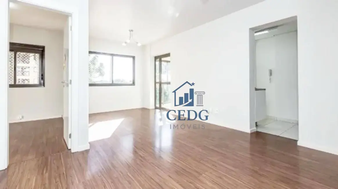 Foto 4 de Apartamento com 3 quartos à venda, 78m2 em Capão Raso, Curitiba - PR