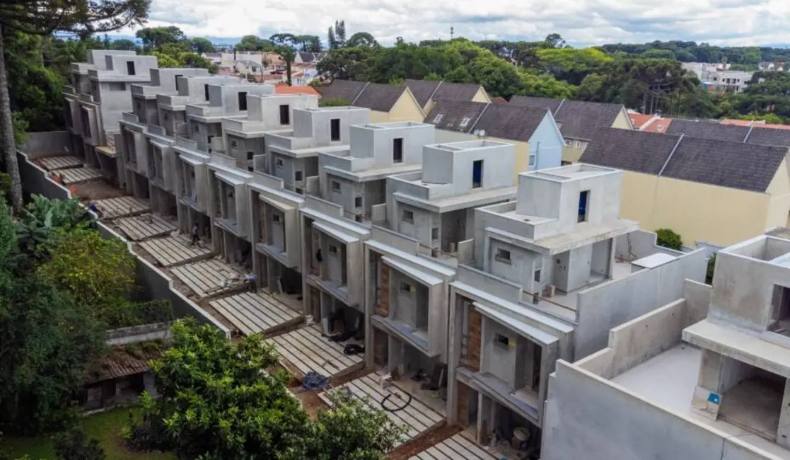 Foto 4 de Casa com 4 quartos à venda, 179m2 em Xaxim, Curitiba - PR