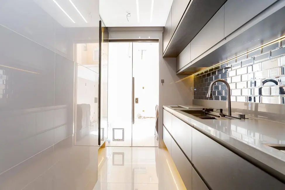 Foto 8 de Apartamento com 2 quartos à venda, 122m2 em Cidade Industrial, Curitiba - PR