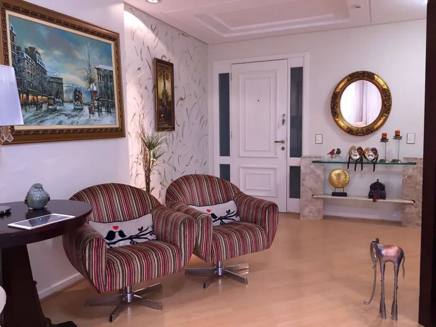 Foto 9 de Apartamento com 3 quartos à venda, 149m2 em Centro, Curitiba - PR