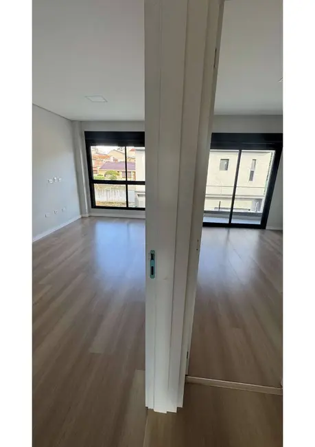 Sobrado com 3 quartos à venda, 99m2 em Fanny, Curitiba - PR - imagem 5 Foto 5 de Sobrado com 3 quartos à venda, 99m2 em Fanny, Curitiba - PR