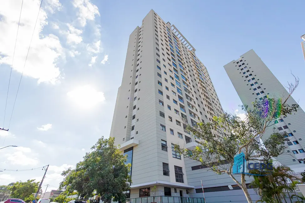Foto 2 de Apartamento com 3 quartos à venda, 78m2 em Capão Raso, Curitiba - PR