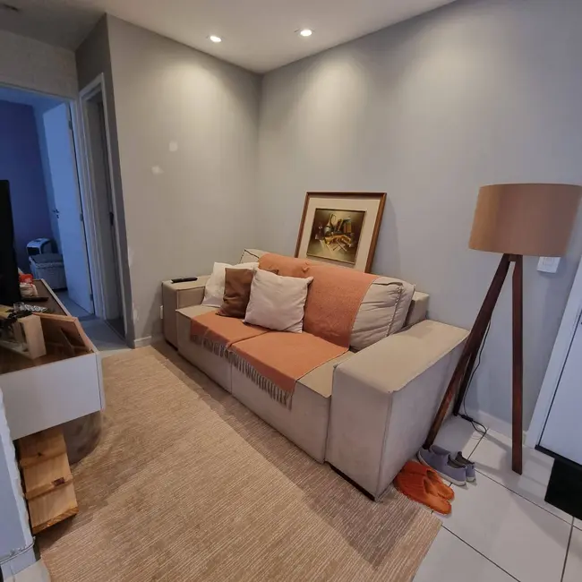 Apartamento com 2 quartos à venda, 47m2 em Weissópolis, Pinhais - PR - imagem 4 Foto 4 de Apartamento com 2 quartos à venda, 47m2 em Weissópolis, Pinhais - PR