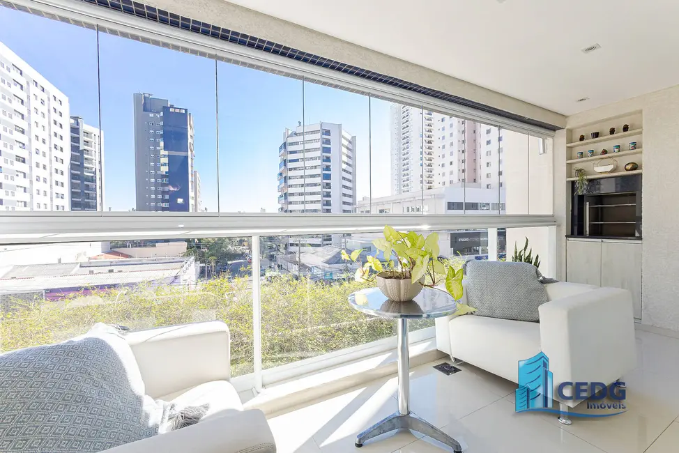 Foto 6 de Apartamento com 3 quartos à venda, 120m2 em Água Verde, Curitiba - PR