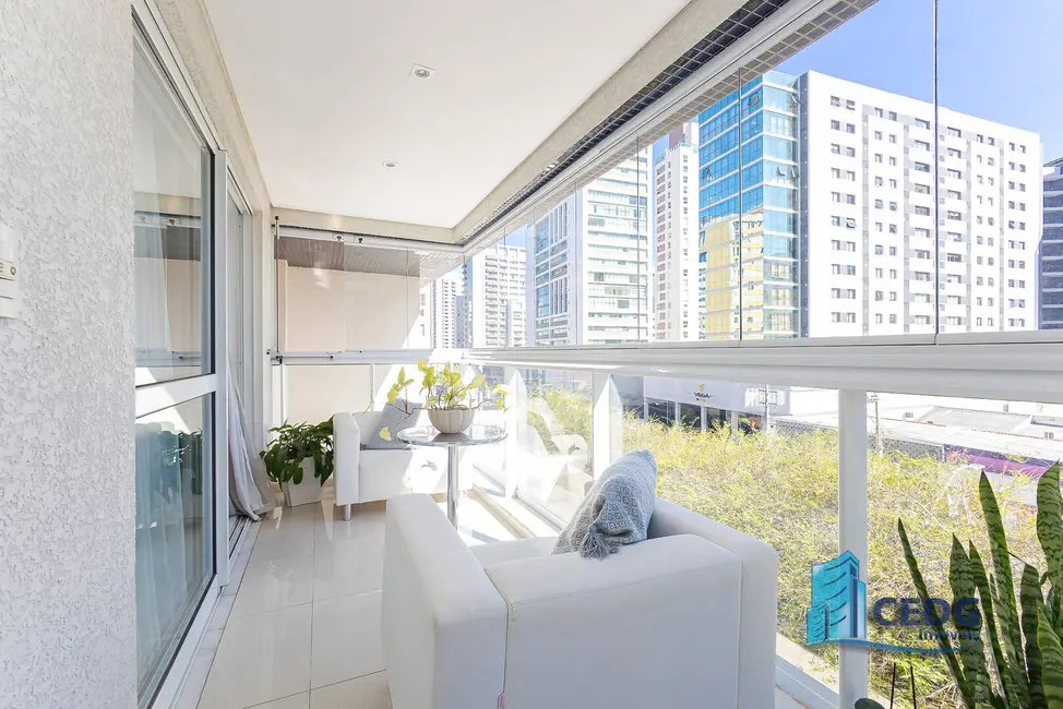 Foto 9 de Apartamento com 3 quartos à venda, 120m2 em Água Verde, Curitiba - PR